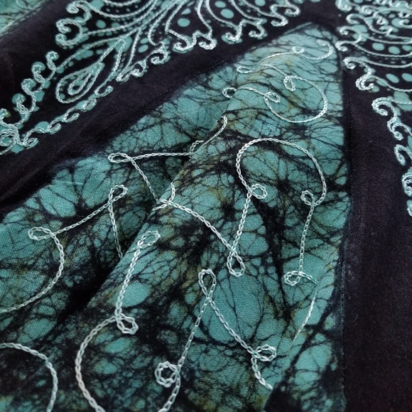 Gorgeous embroidered boho festival maxi dress new - Picture 4 of 5